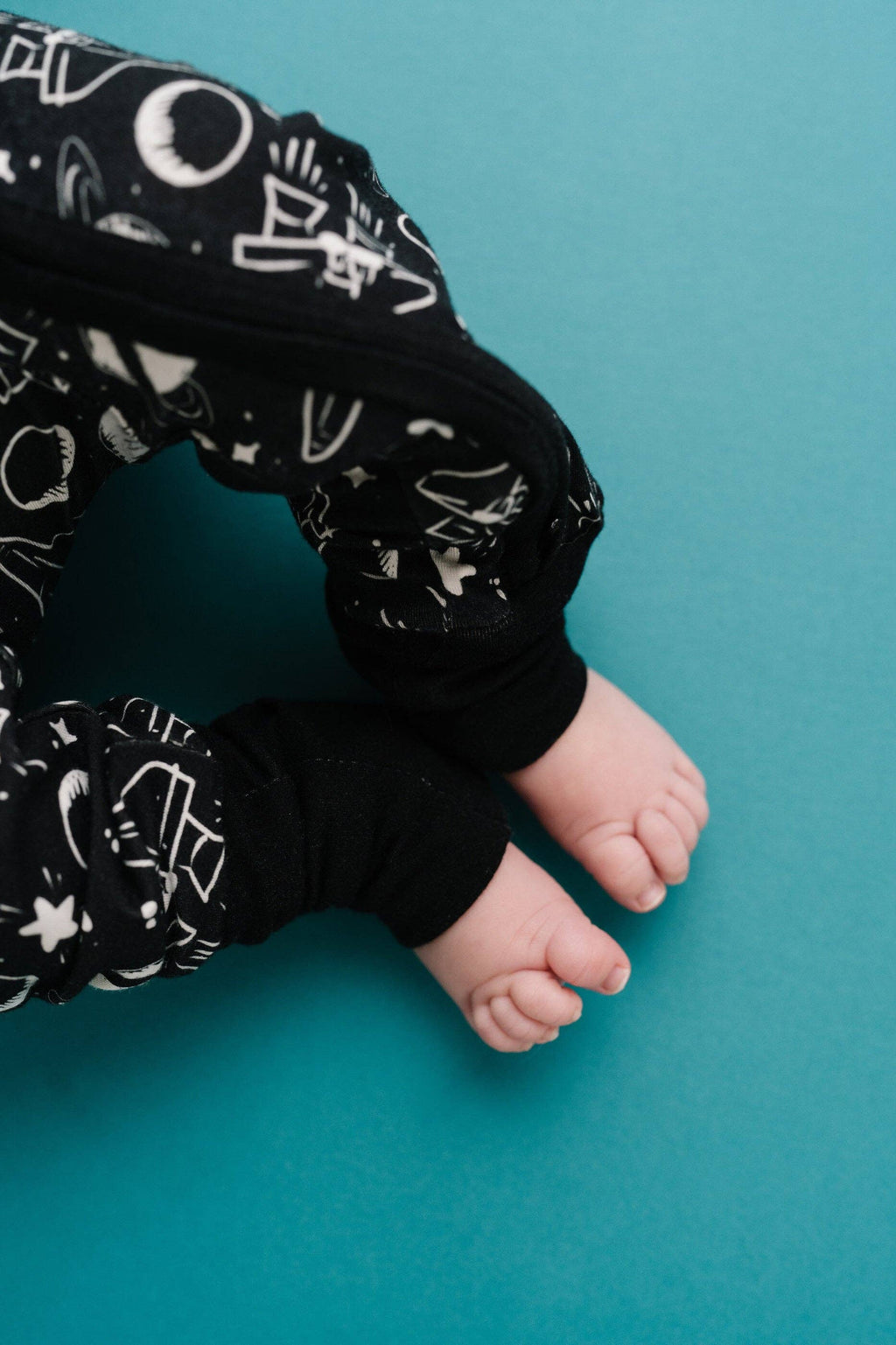 Bambusschlafsack mit Weltraum-Motiv