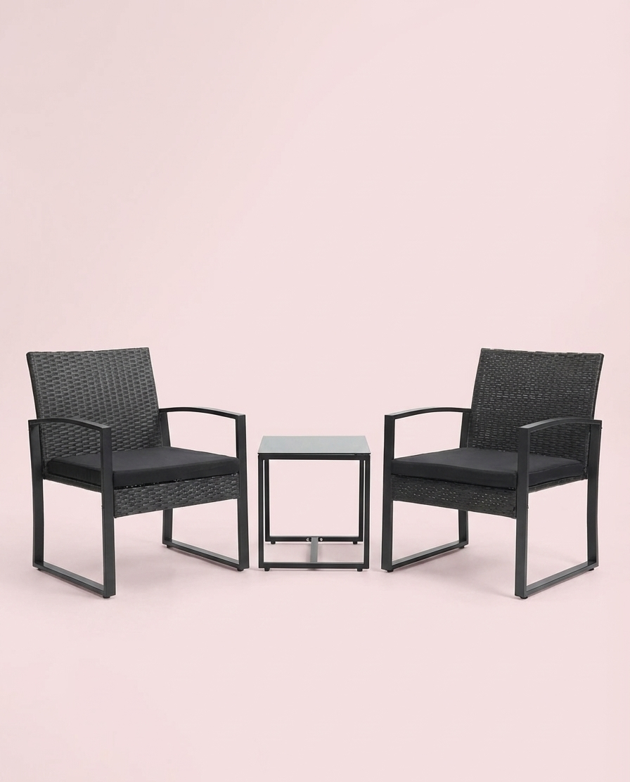 3-teiliges Outdoor-Terrassenmöbelset – Korbstühle + Bartisch mit Polstern