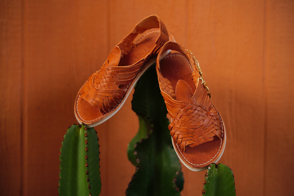 Huarache Pachuco aus Kamelleder