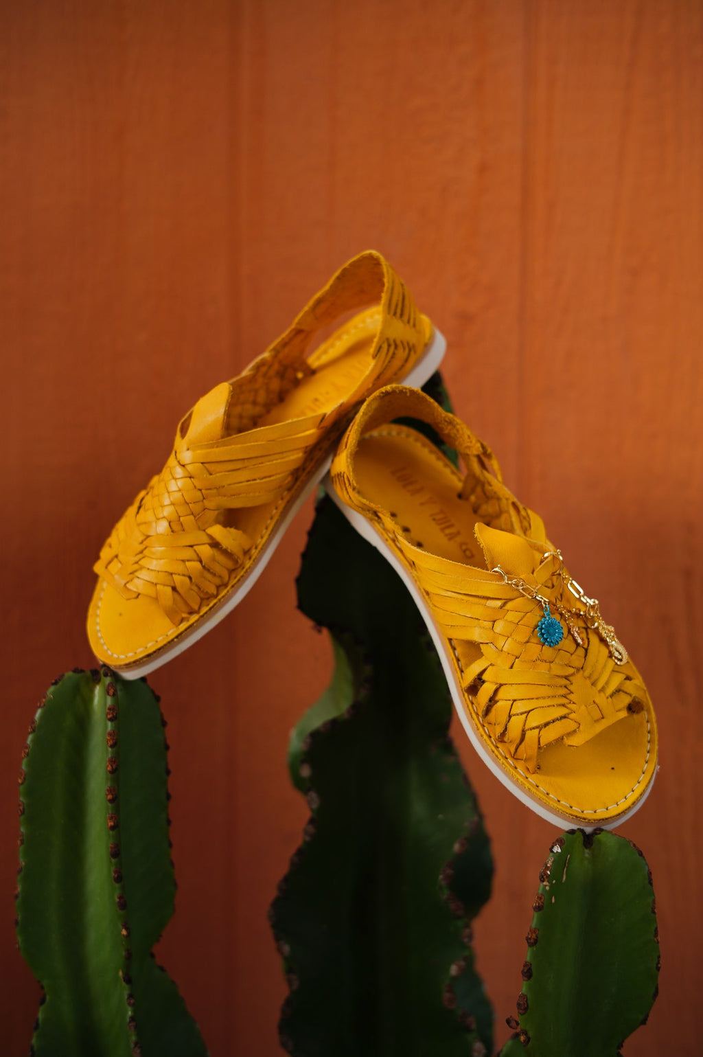 Gelbe Leder-Pachuco-Huarache