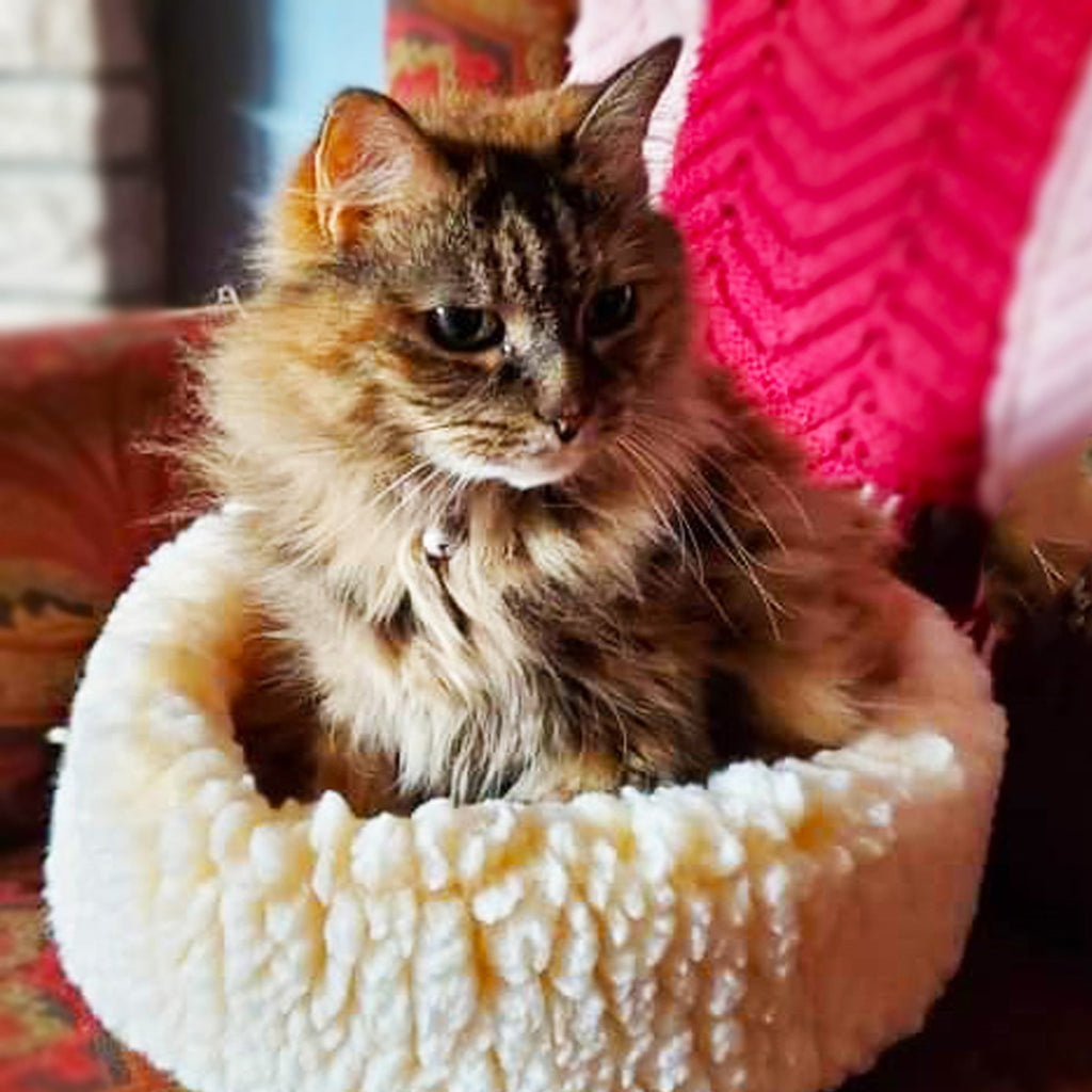 HuggleFleece® HuggleSnuggler™ Katzen- & Hundebetten